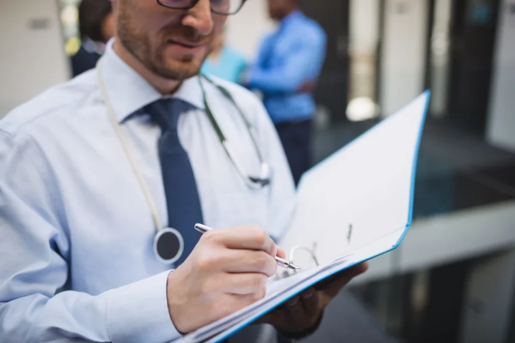 Acreditaciones y certificaciones en salud